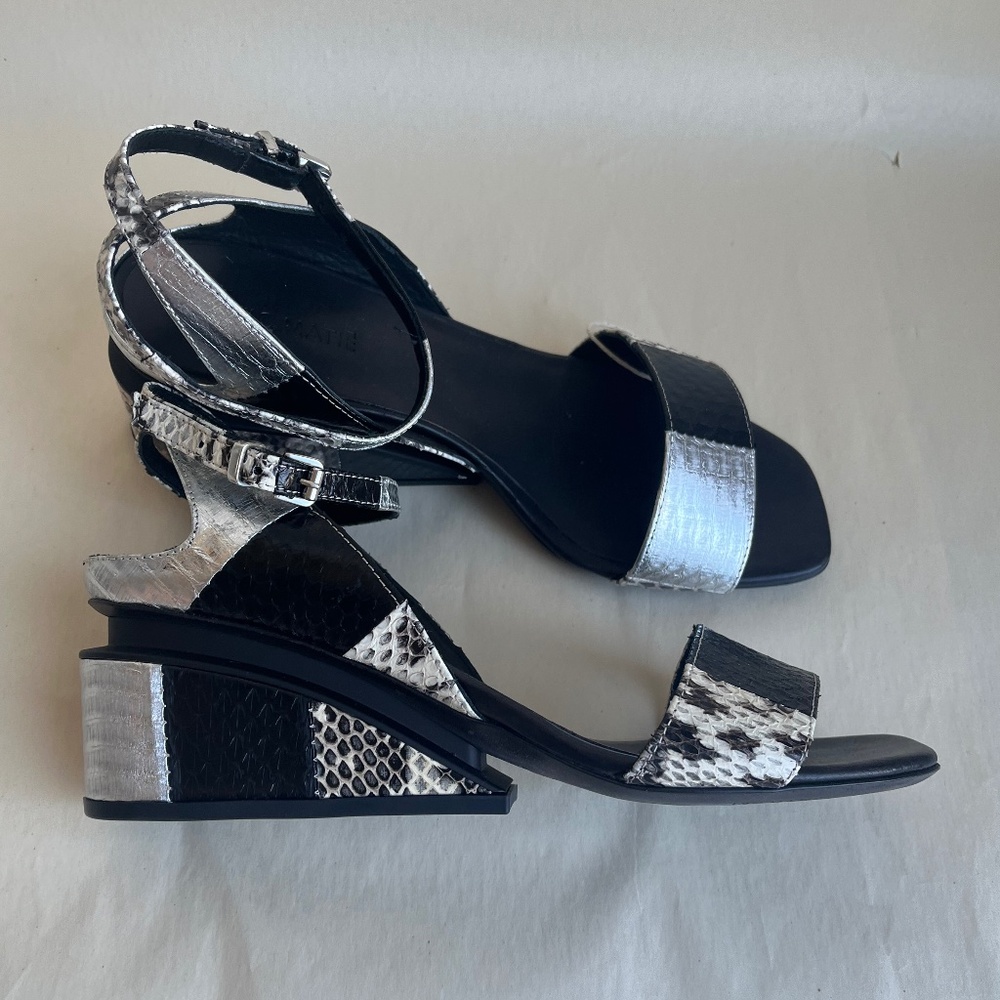 Vic Matie New Black Silver Python Leather Ankle Strap Comfy Sandals Shoes 7